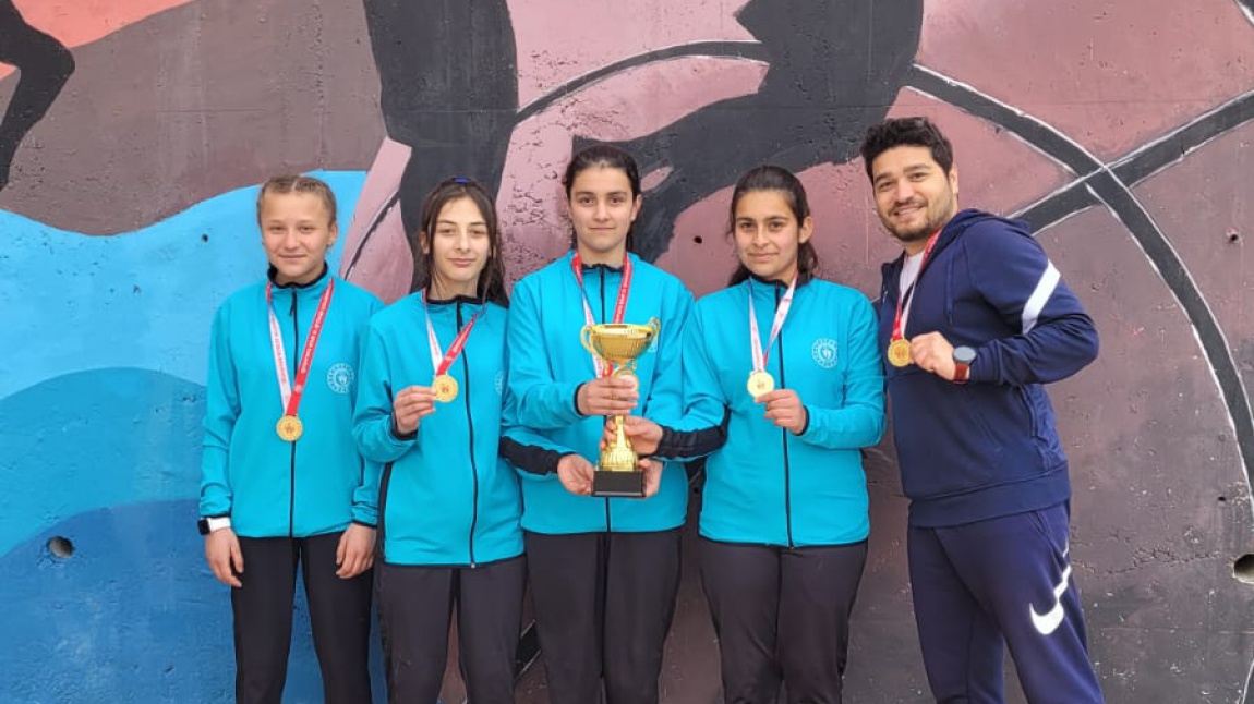 Kavşut Şehit Kerem Beksiz Ortaokulu Bocce'de İl Şampiyonu